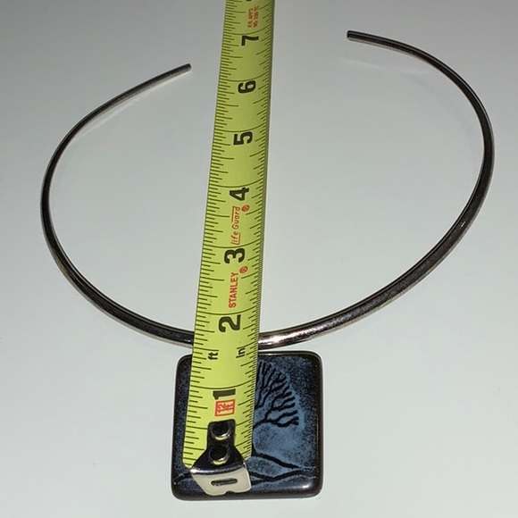 Silver-Tone Metal Collar Necklace With Blue & Black Tree Pendant - Picture 8 of 9